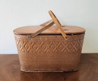 Image 1 of (L)  Vintage Picnic Basket