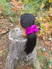 Image 2 of Merino Wool Premium Scrunchy Set- Magenta & Lavender 