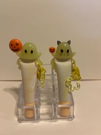 Image 4 of GHOSTEE LIPPIES