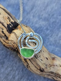 Image 5 of Seaglass Swirl - Green Cornish Seaglass 