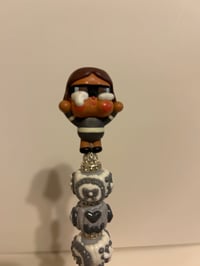 Image 2 of CHARACTER PEN ROBBER