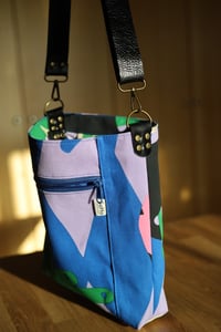 Image 4 of Violet Wave Olive Crossbody Purse - medium
