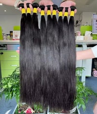 Image 1 of 1 bundle Brazilian straight