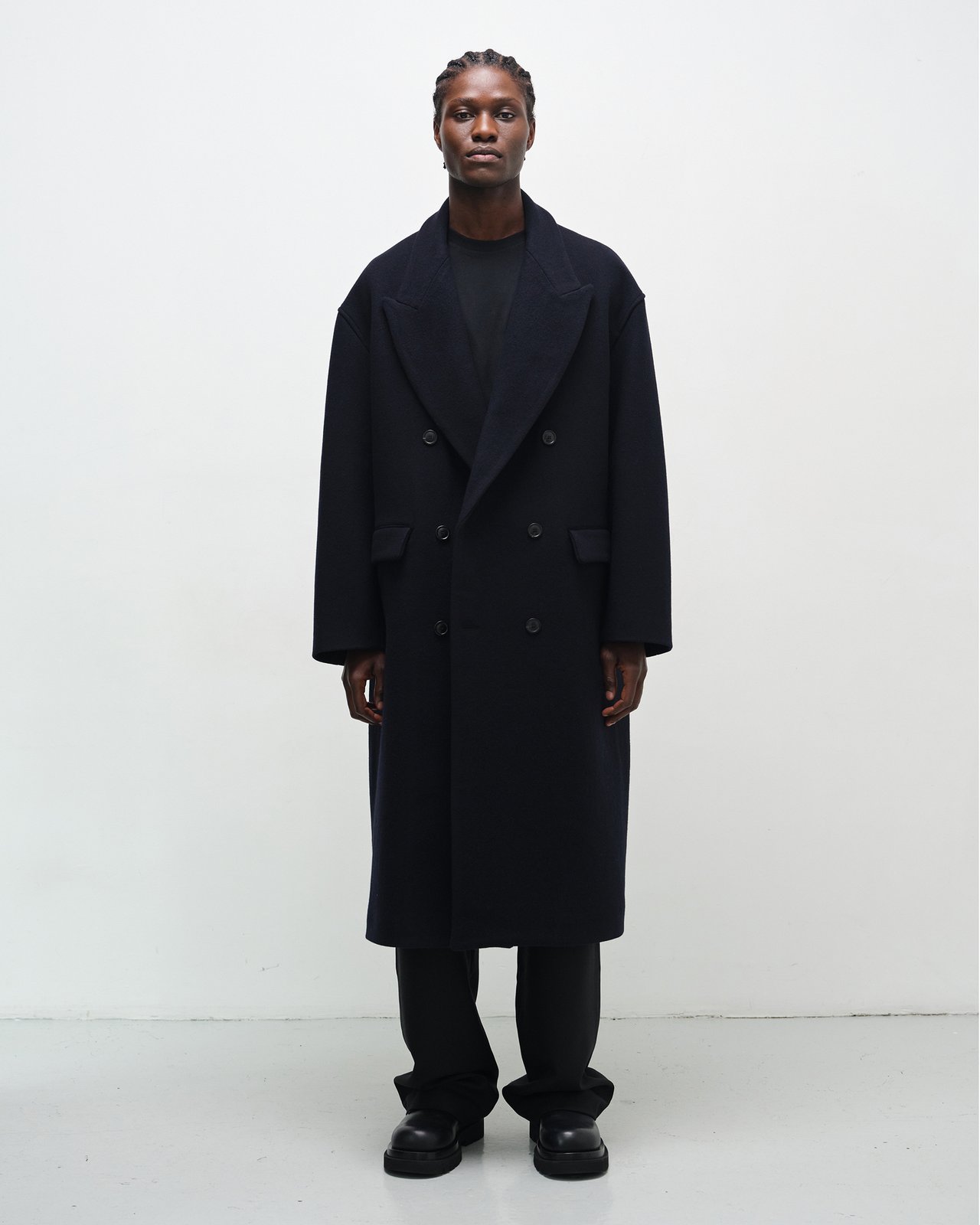 Lownn — Navy Wool Cashmere Double-Breasted Coat