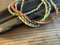 Image 4 of Seed beads and sterling silver necklace / n17