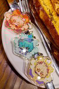 Image 4 of Keychain epoxy Amphoreus chimera 5cm
