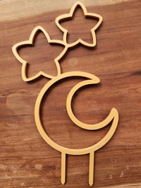 Image 3 of Moon and Stars Trellis