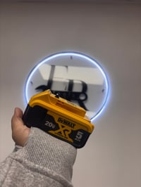 Image 2 of BRAND NEW DEWALT 5AH BATTERY DCB205