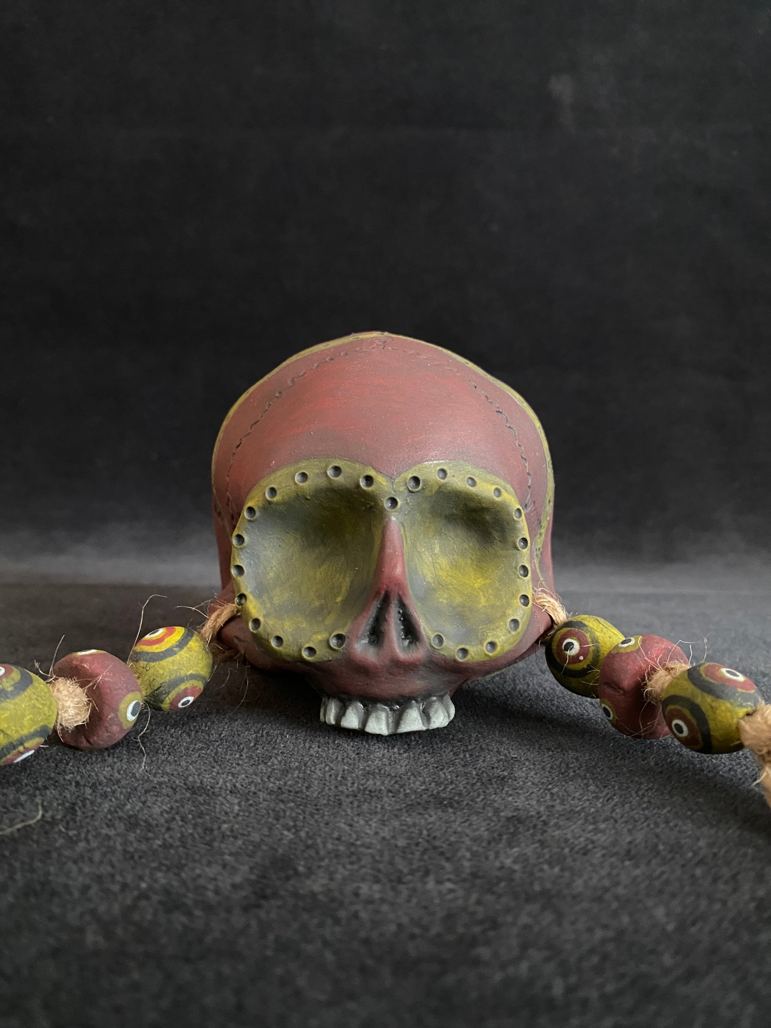 Image of Mini Trophy Skull Mug (ee)