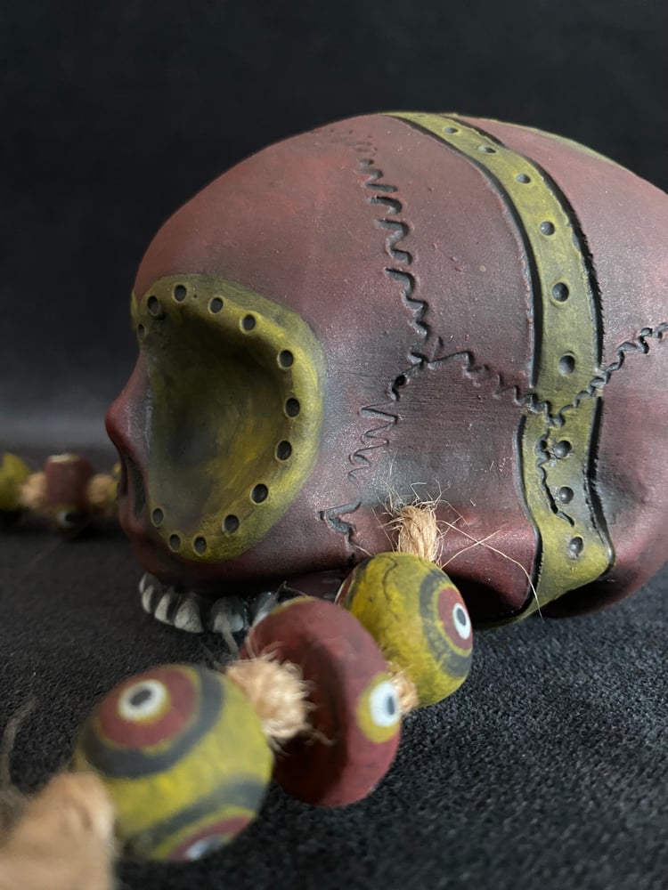 Image of Mini Trophy Skull Mug (ee)