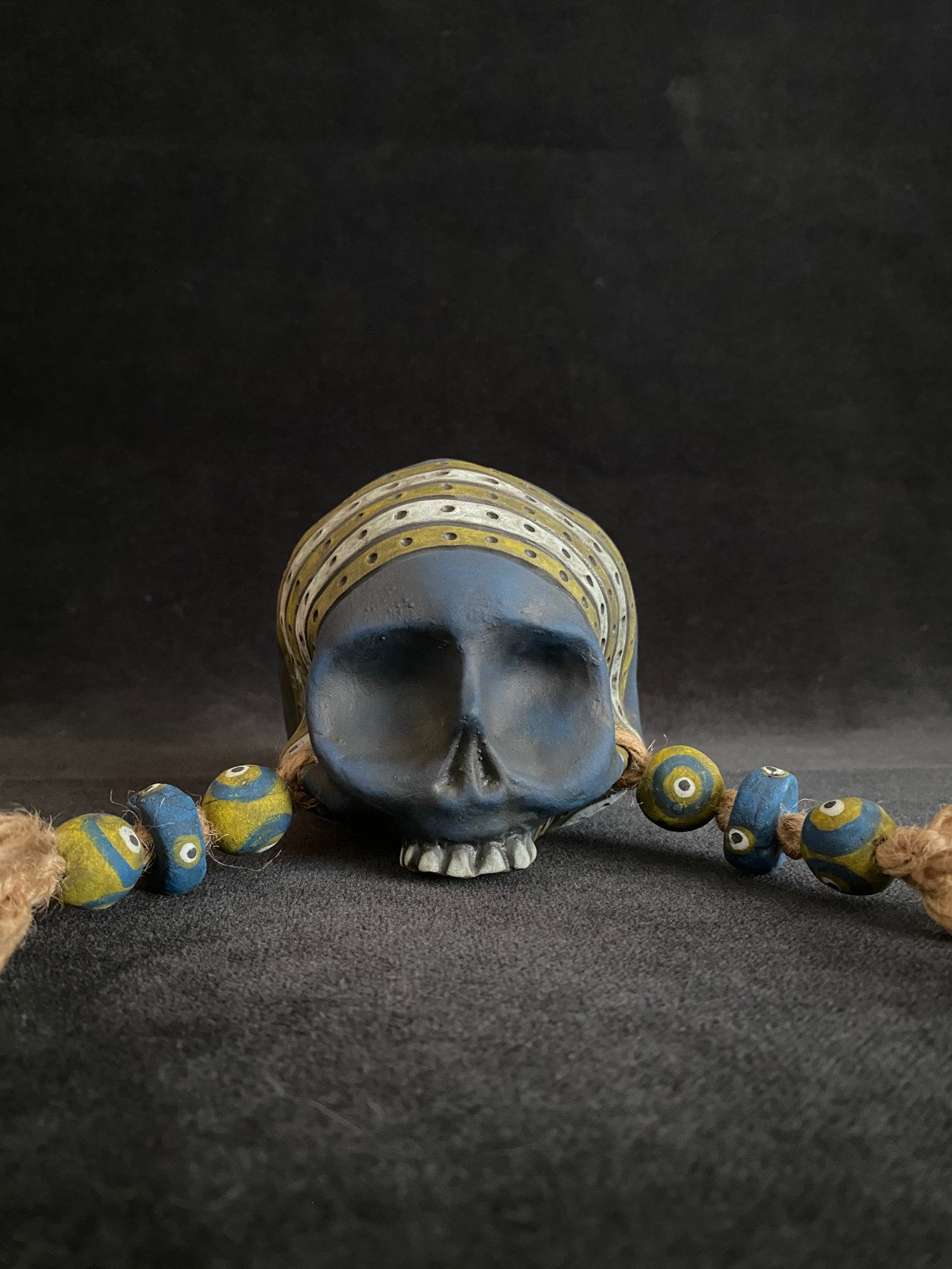 Image of Mini Weathered Blue and Yellow Trophy Skull Mug (kk)