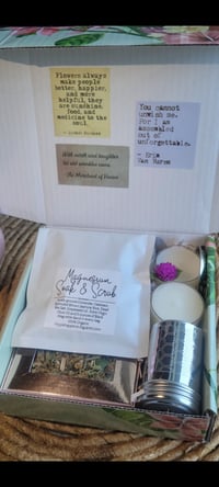 Image 3 of Hippie Summer gift set