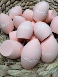 BELLE BEAUTY- Set of 5- Makeup Blender Sponges
