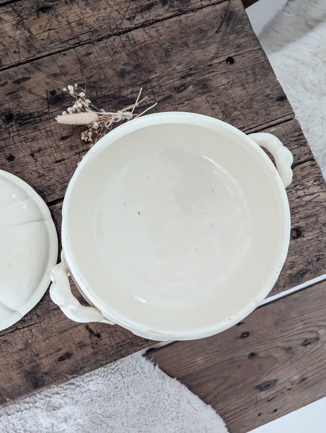 Soupière Digoin Sarreguemines . 