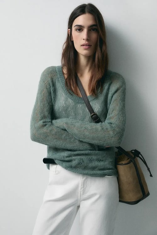 Image of 1-Jersey Emily Kakhi