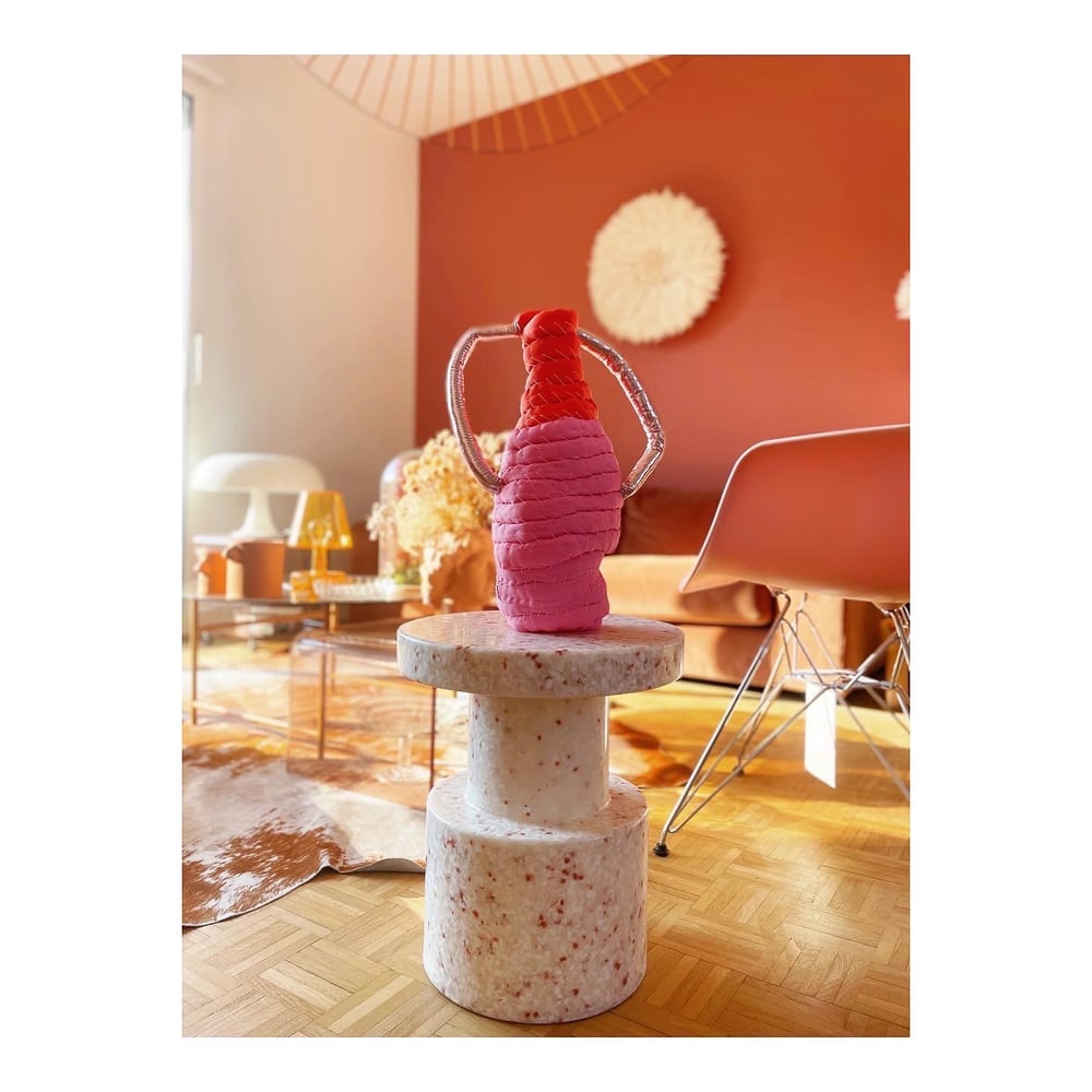 Image of AMPHORE PINKY