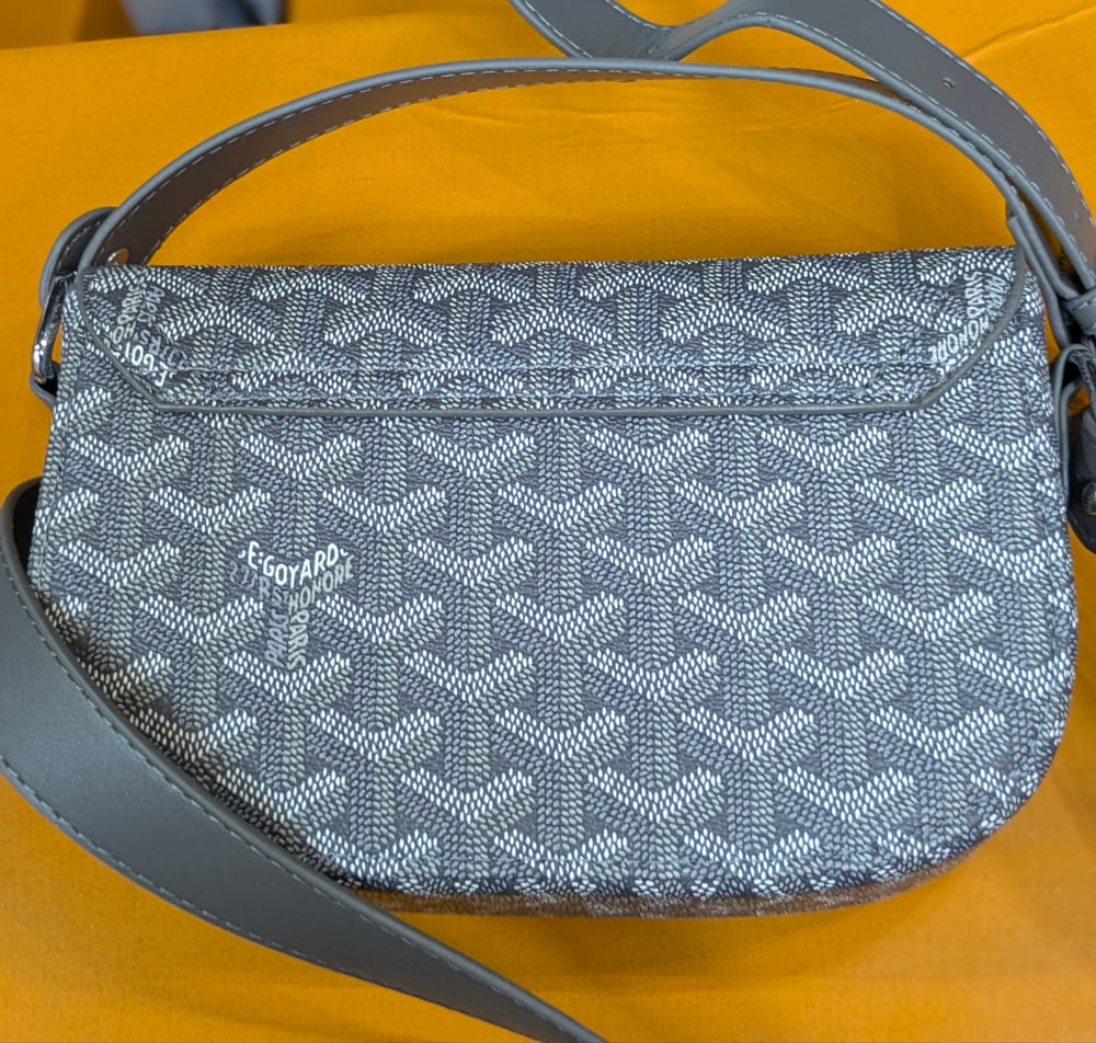 Image of Gray Messenger
