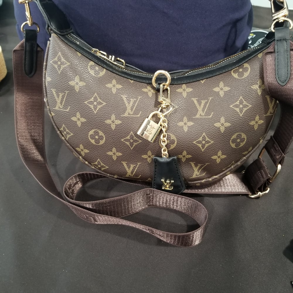Image of Hobo Locke Bag