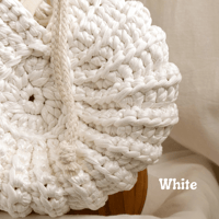 Image 3 of Spire shell bag pearly hues