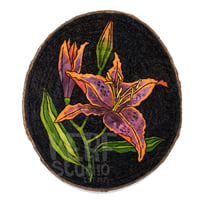 Image 2 of Liliom pirográfia | Lily woodburning