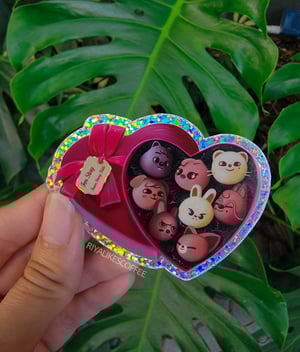 SKZOO Chocolate Box Glitter Sticker