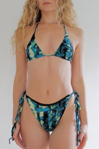 Image 2 of ♲ Lagoon Bikini Set - S Top / M Bottom 