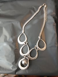 Image 1 of Vintage Teardrop Silvertone Statememt Necklace 