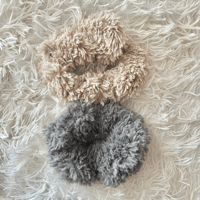Image 3 of Plush Faux Fur Scrunchie - Large Luxe Crochet Hair Tie