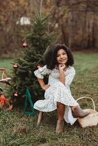 Image 2 of Christmas  Mini Nov 9 Bushel and Peck Hungtinton WV 