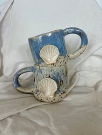 Image 1 of shell mug