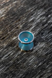 Image 3 of 44EMPORIUM - TITANIUM¹ Feather