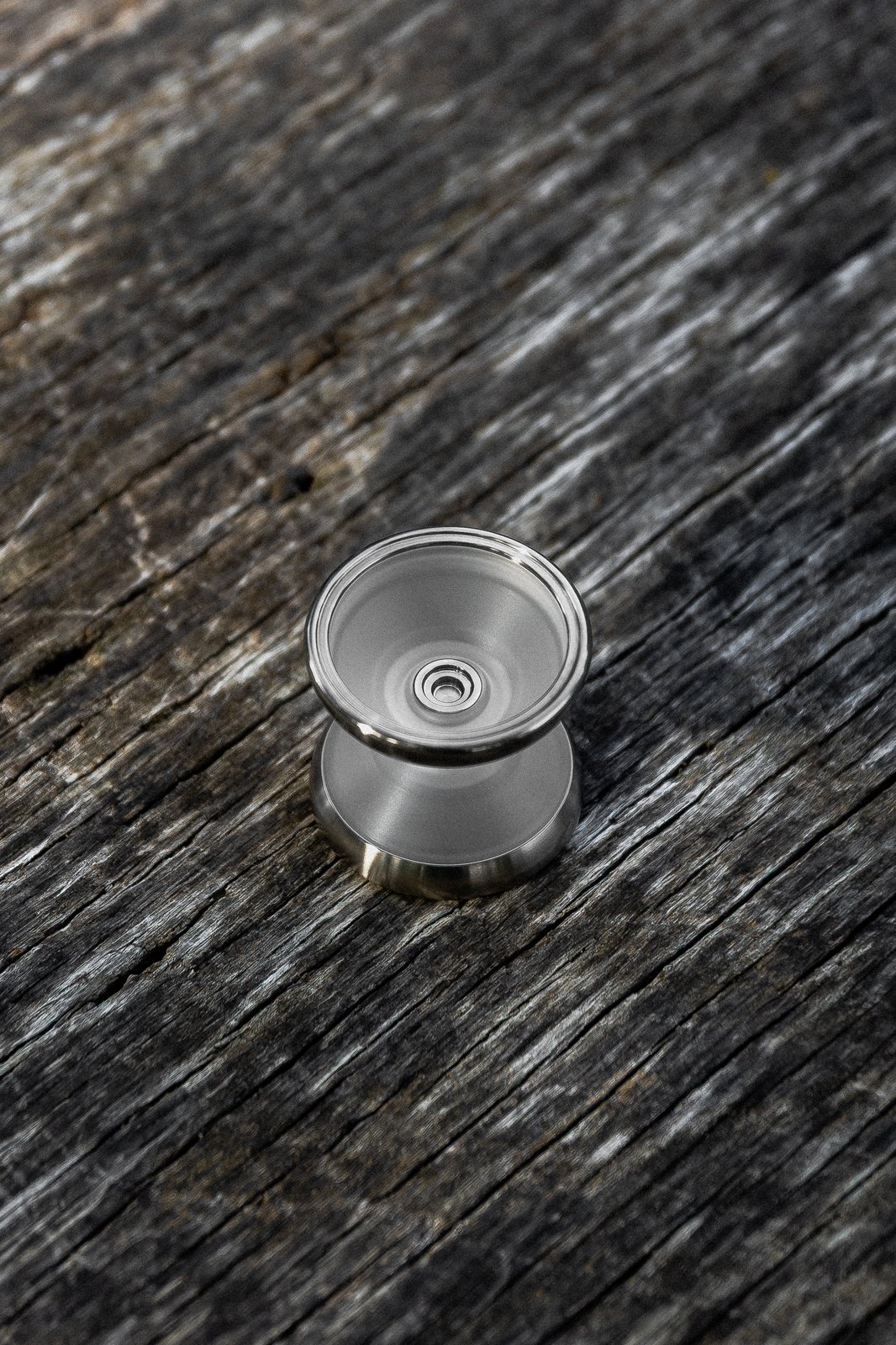 44EMPORIUM - TITANIUM¹ Feather | 44EMPORIUM