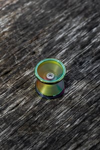 Image 4 of 44EMPORIUM - TITANIUM¹ Feather