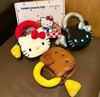 Image 2 of Mini hello kitty bag 