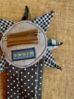 Image of rosette - no. 15