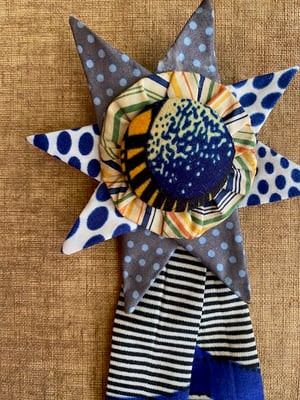 Image of rosette - no. 16