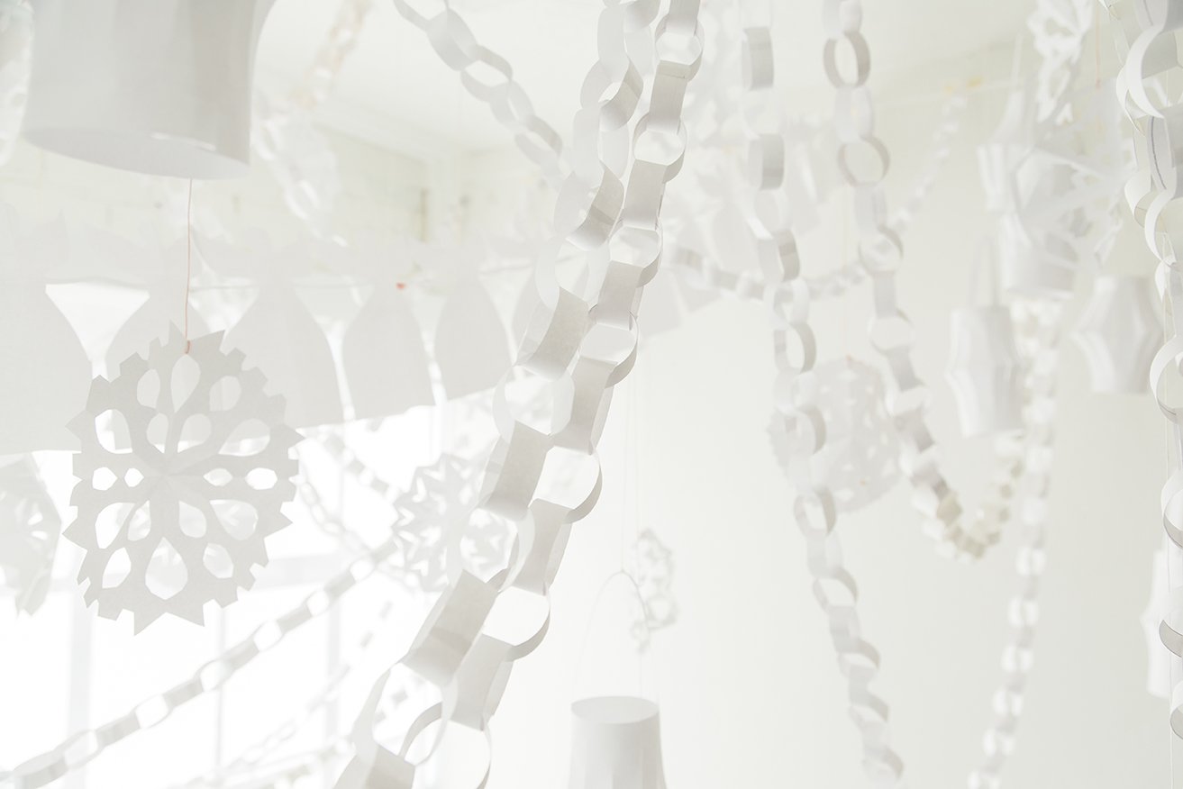 Image of White Holiday Studio - November 15