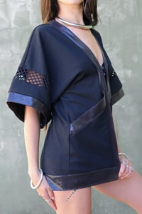 Image 2 of KIMONO HAKUTO | FULL BLACK VERSION