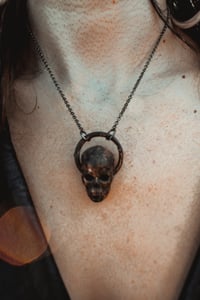 Image 9 of Skull necklace 