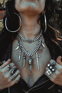 Image 3 of Feral amulet 