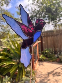 Small Hummingbird Plant Stake - Blue and Purple