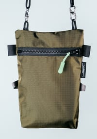 Image 2 of Smalli • Olive Green