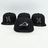 Image 3 of VA SNAPBACK BLACK/BLACK/WHITE OUTLINING 
