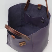 Image 5 of 3-Panel hand-held Tote in pebbled purple