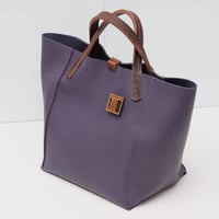 Image 3 of 3-Panel hand-held Tote in pebbled purple