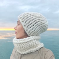 Image 3 of Merino wool set of hat and scarf - Ready to ship