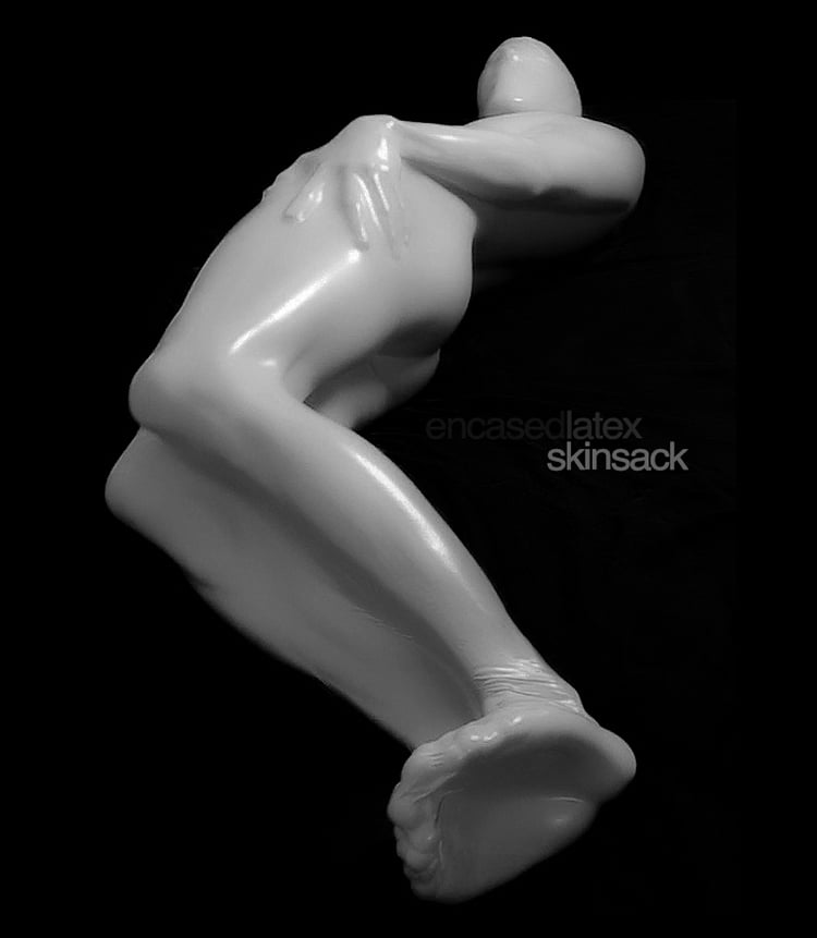 [IN STOCK] Vacuum Skinsack for 5ft9" (approx) Ghost White 0.25mm