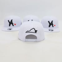 Image 3 of VA SNAPBACK WHITE/BLACK RED HEART