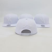 Image 3 of VA SNAPBACK WHITE/WHITE