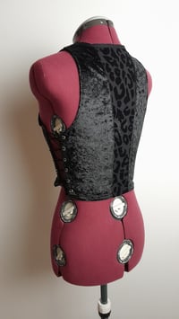 Image 2 of Gutter Top